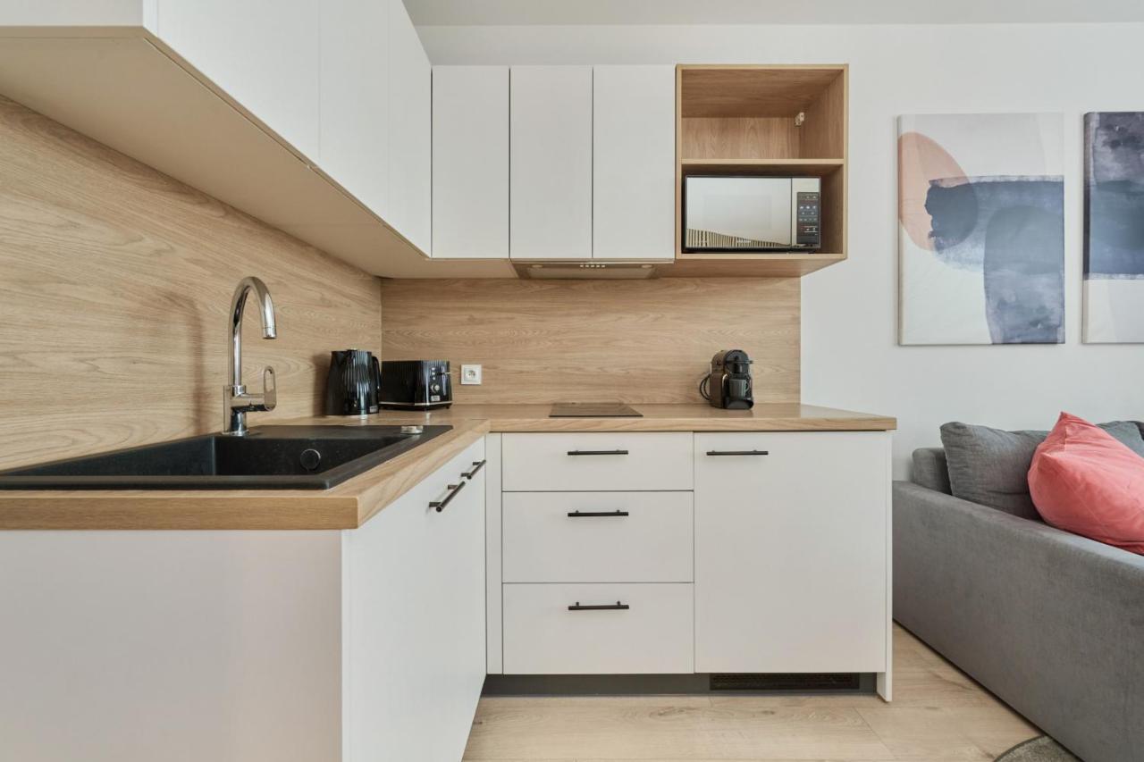Wroclavia Apartments Dyrekcyjna By Noclegi Renters 弗罗茨瓦夫 外观 照片