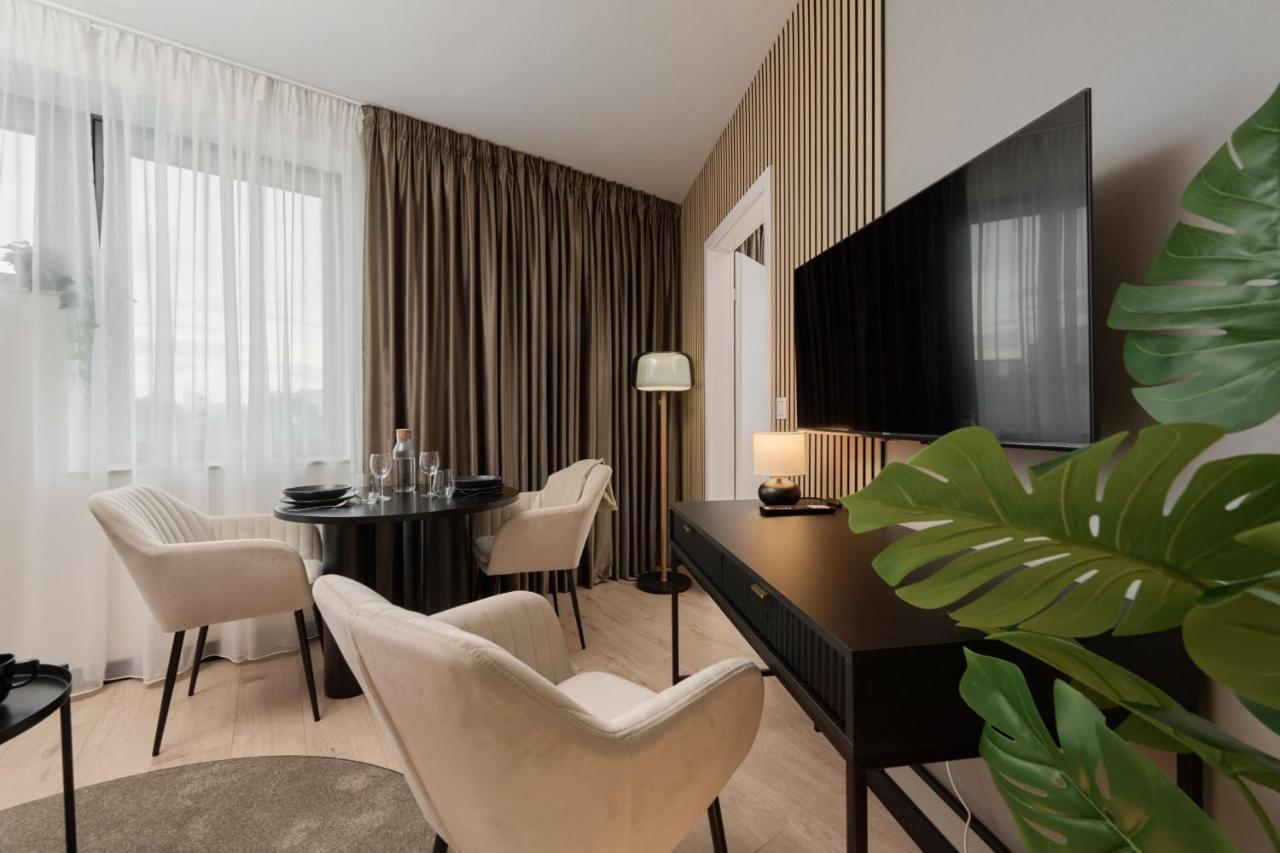 Wroclavia Apartments Dyrekcyjna By Noclegi Renters 弗罗茨瓦夫 外观 照片