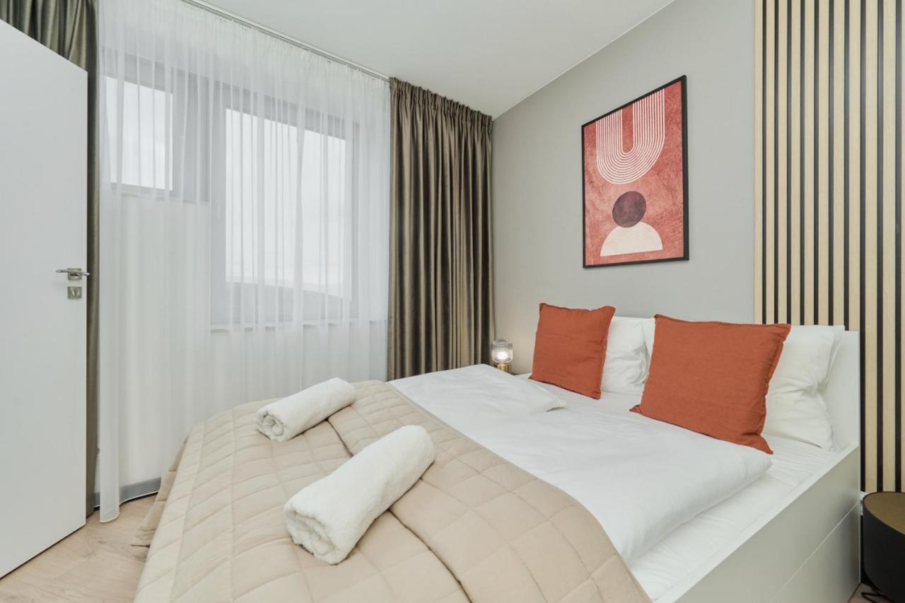 Wroclavia Apartments Dyrekcyjna By Noclegi Renters 弗罗茨瓦夫 外观 照片