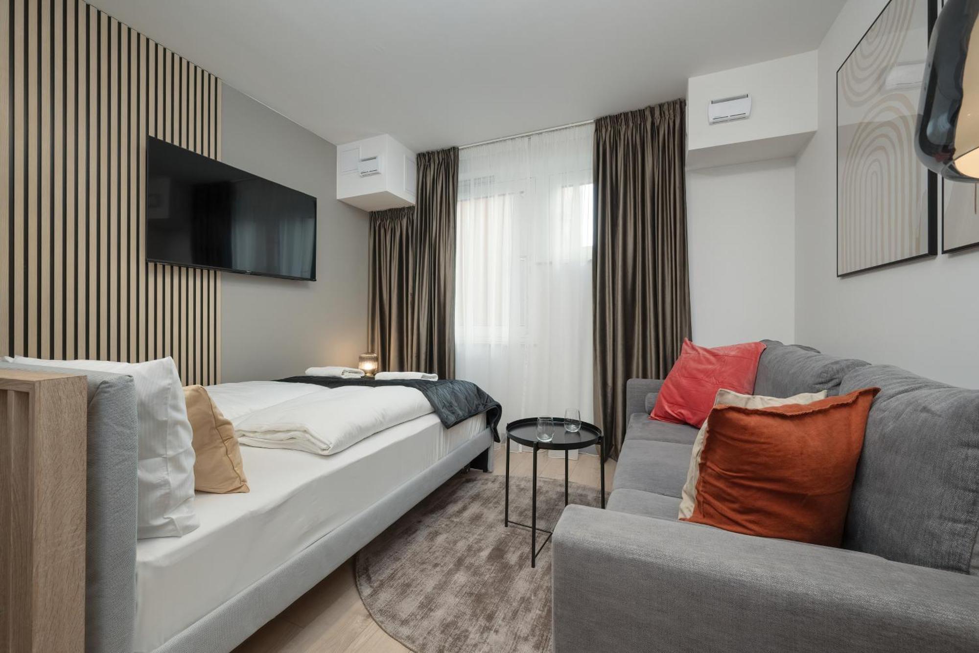 Wroclavia Apartments Dyrekcyjna By Noclegi Renters 弗罗茨瓦夫 外观 照片