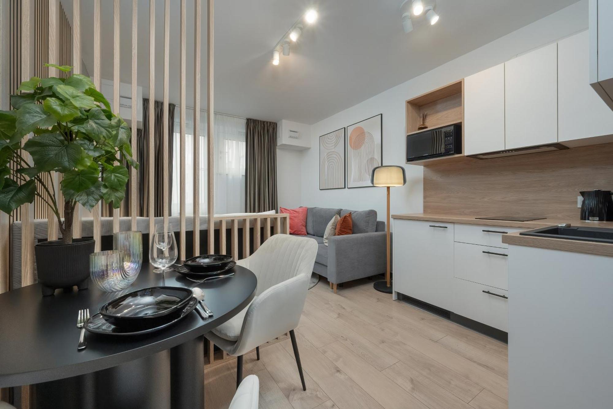 Wroclavia Apartments Dyrekcyjna By Noclegi Renters 弗罗茨瓦夫 外观 照片