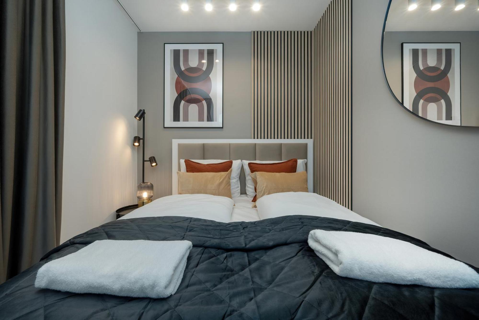 Wroclavia Apartments Dyrekcyjna By Noclegi Renters 弗罗茨瓦夫 外观 照片